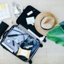 Wybór walizki do samolotu: Praktyczne porady dla podróżujących